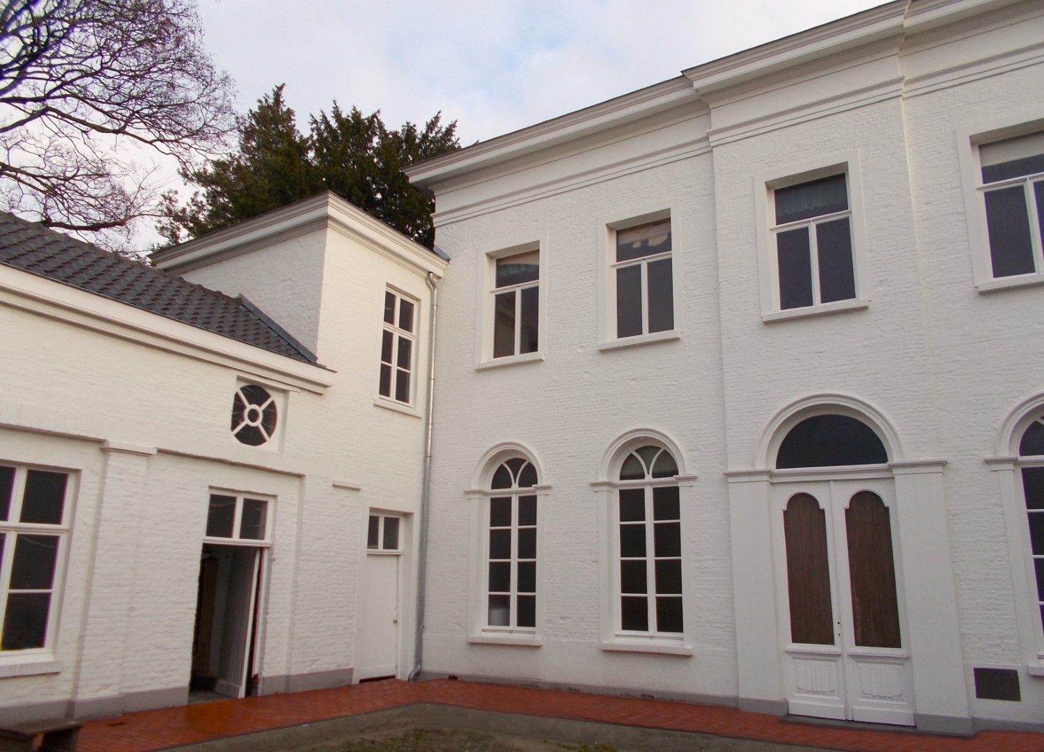 2015 RENOVATIE Oudegem geklasseerd herenhuis 02